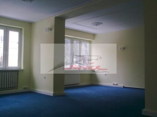 Na wynajem przestronny dom 220 m² w Warszawie z garażem i tarasem Warszawa, Mokotów  220m2 Foto 1