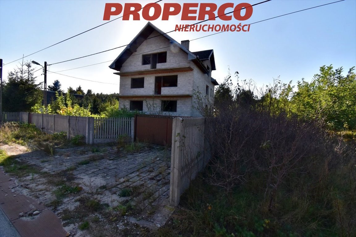 Dom z dużą działką w Słopcu – stan surowy otwarty Daleszyce, Słopiec  272m2 Foto 1