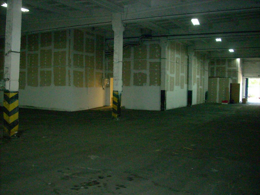 Lokal użytkowy na wynajem Radom, Chorzowska 3  864m2 Foto 1