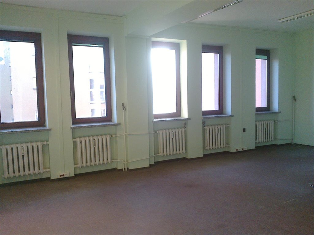 Polecam przestronne biuro 103 m² z klimatyzacją i parkingiem Warszawa, Wola, Okopowa 47  104m2 Foto 1