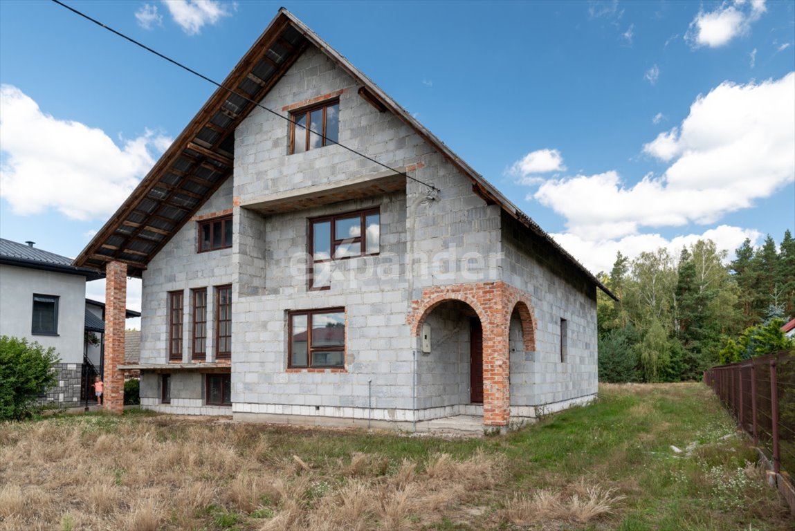 Dom 220 m2 na dużej działce 9700 m2 w Momotach Dolnych Momoty Dolne  220m2 Foto 1