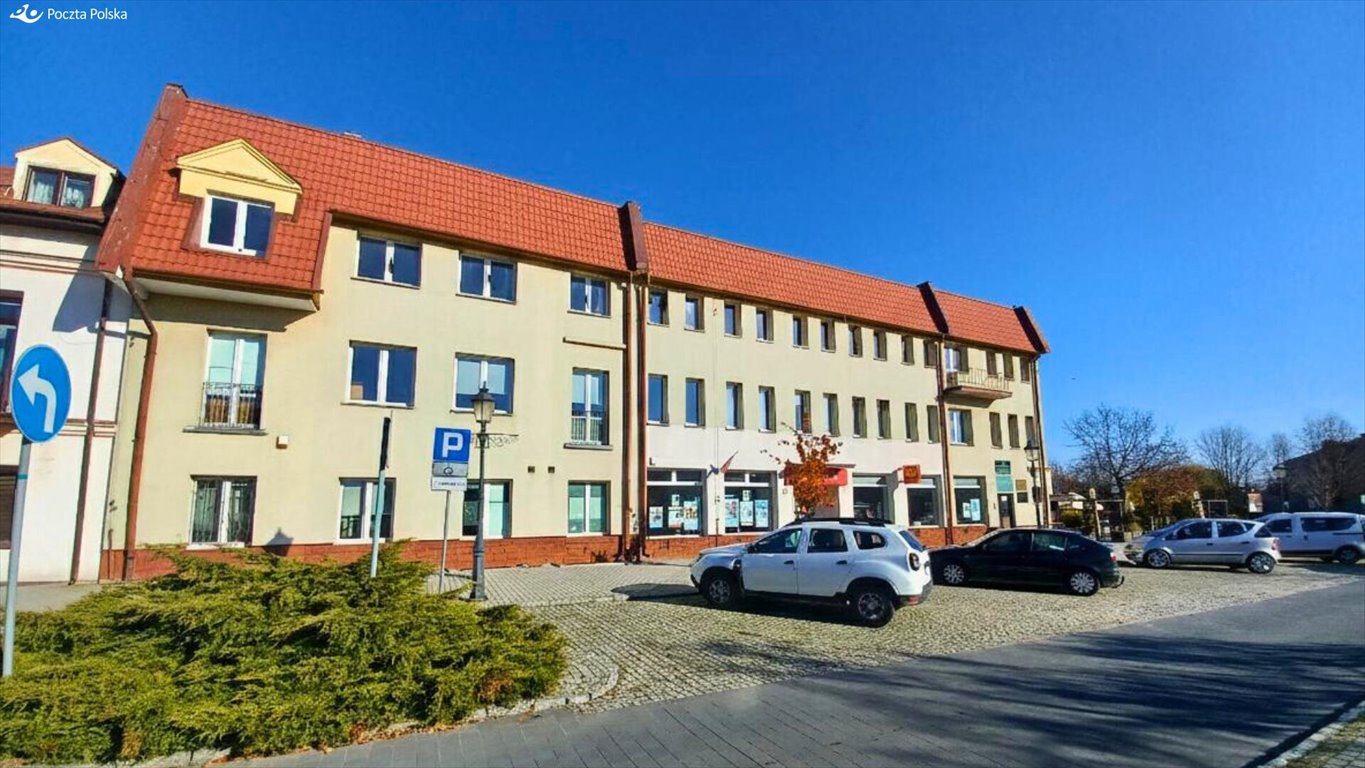 Przestronne biuro 338 m² w centrum Opatowa z miejscami parkingowymi Opatów, pl. Obrońców Pokoju  338m2 Foto 1