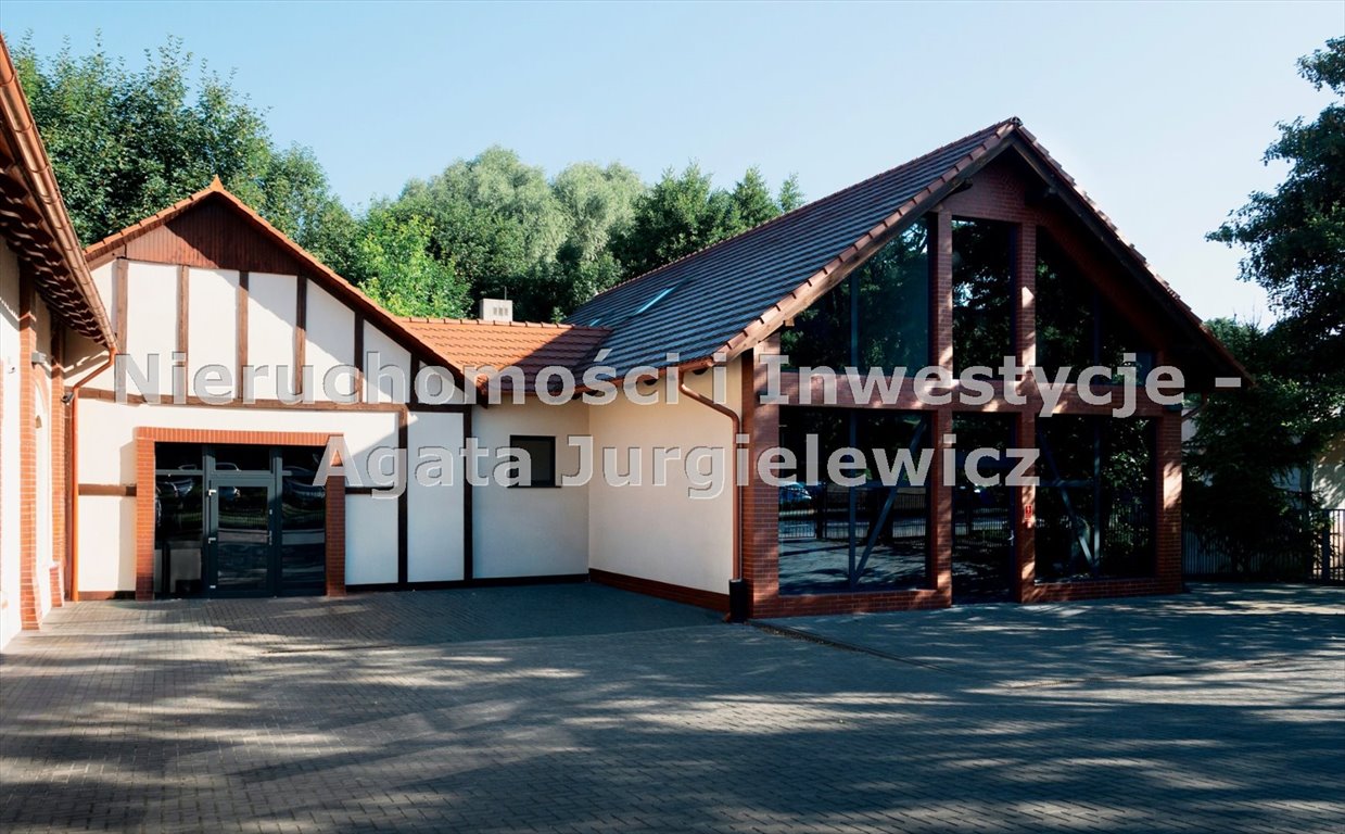 Nowoczesny lokal 212 m² w centrum Oleśnicy - polecam!: Oleśnica