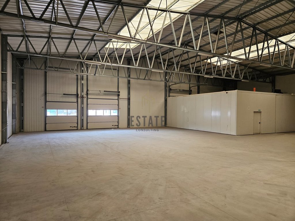 Magazyn 570 m2 z dokiem i biurami w Ignatkach Ignatki  570m2 Foto 1