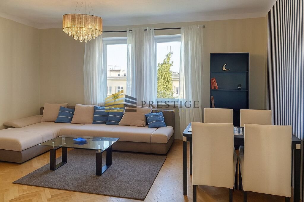 Mieszkanie trzypokojowe na wynajem Warszawa, Śródmieście, Krucza  71m2 Foto 1