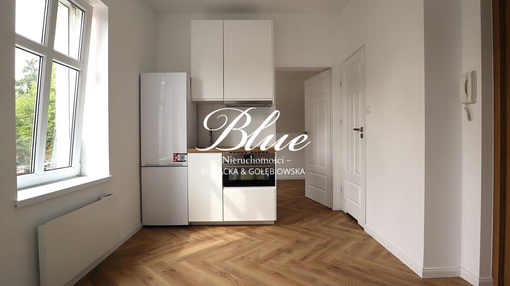 Na sprzedaż przestronne 22,63 m² mieszkanie w kamienicy w Szczecinie Szczecin, Łękno  23m2 Foto 1
