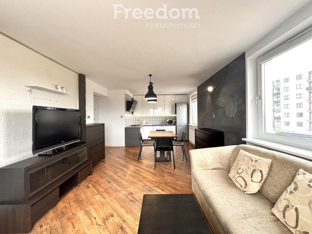 Mieszkanie trzypokojowe na wynajem Biała Podlaska  54m2 Foto 1