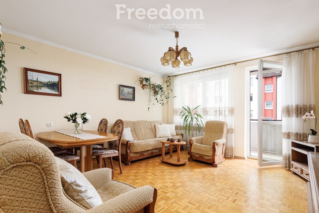 Mieszkanie czteropokojowe  na sprzedaż Białystok, Nowe Miasto, Kazimierza Pułaskiego  77m2 Foto 1