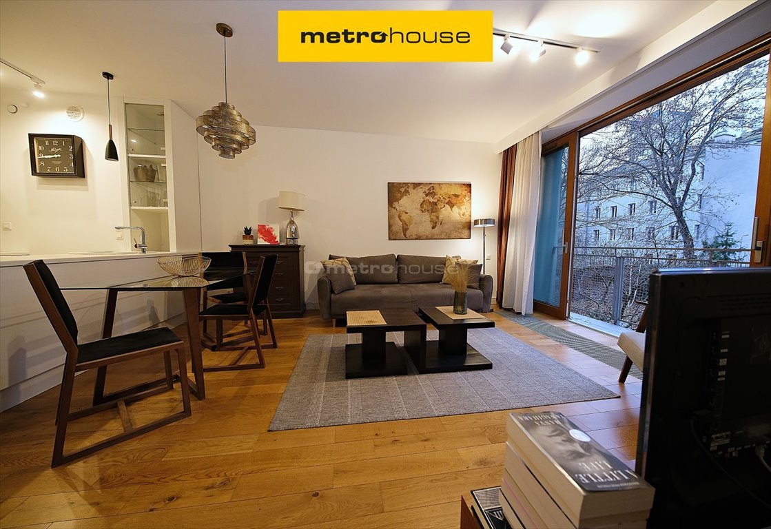 Ekskluzywny 2-pokojowy apartament z balkonem i widokiem na patio Warszawa, Śródmieście, Emilii Plater  50m2 Foto 1