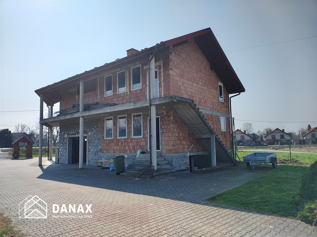 Wynajem 240 m² wolnostojącego budynku z dużą bramą zapraszam Kraków, Czyżyny, Łęg, Longinusa Podbipięty  240m2 Foto 1