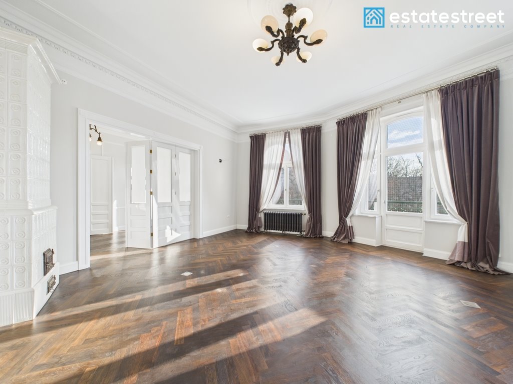 Lokal 217 m² z klimatyzacją, zabytkowa kamienica, centrum Kraków, Stare Miasto, Stare Miasto, Studencka  217m2 Foto 1