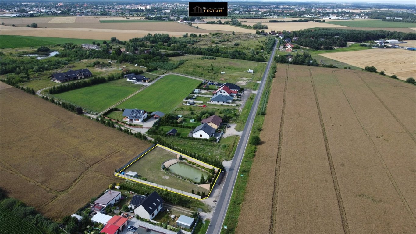 Działka z stawem, domem i ogrodem w Długa Wieś Długa Wieś  1 800m2 Foto 1