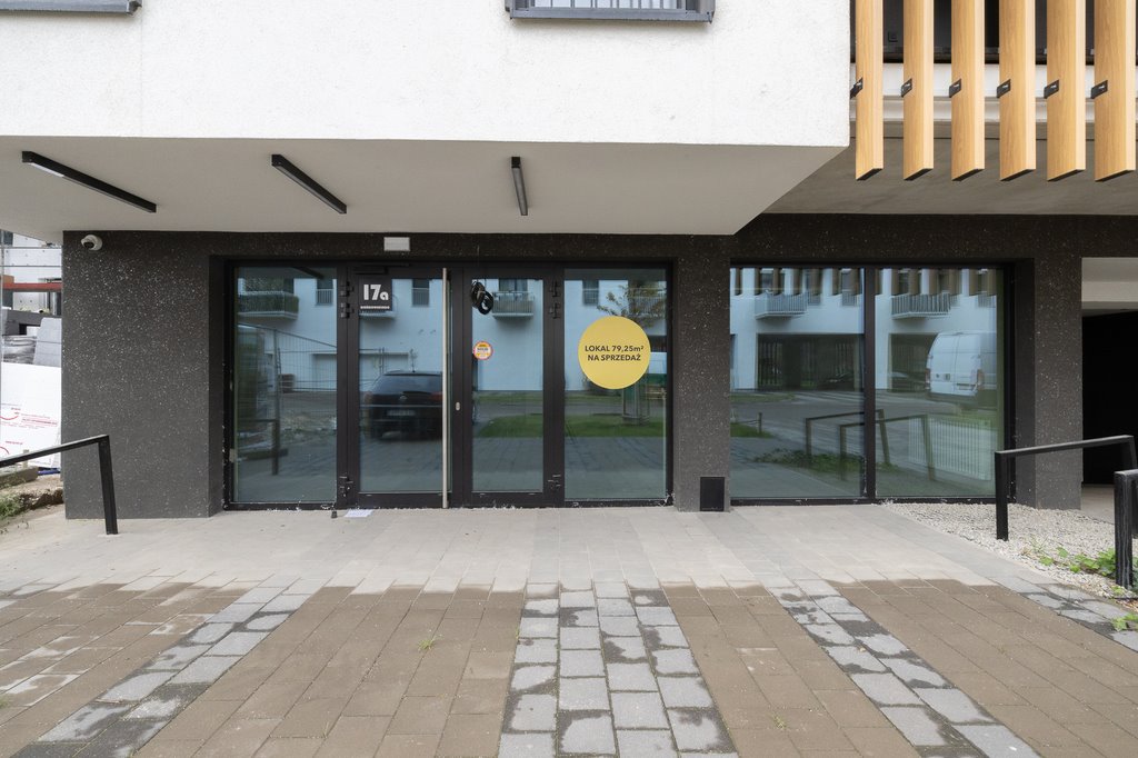 Lokal użytkowy na sprzedaż Wrocław, Żerniki, Żerniki  79m2 Foto 1