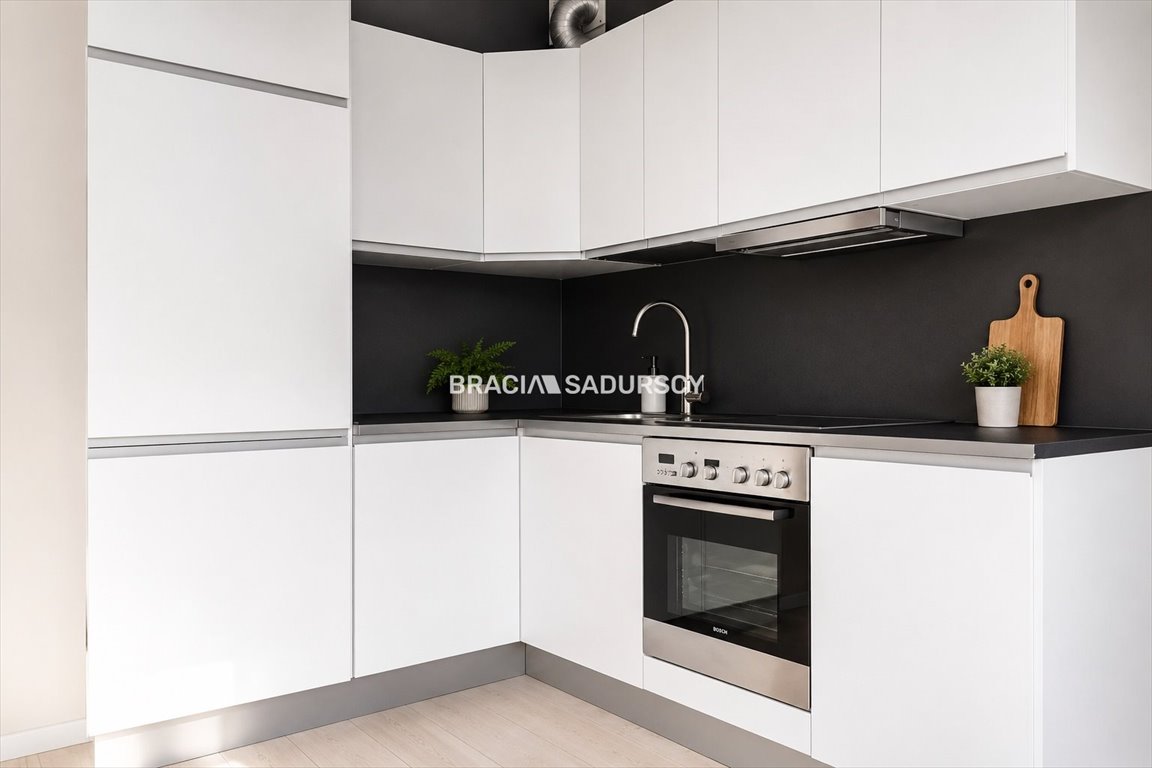 4-pokojowe mieszkanie 77 m2 z balkonem i 4 miejscami parkingowymi Kraków, Dębniki, Zakrzówek, Słońskiego  77m2 Foto 1