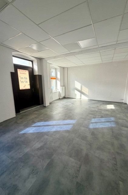 Polecam lokal usługowy 60 m² przy Uniwersalu - idealny na biuro lub gabinety Łódź, Górna, Rzgowska  60m2 Foto 1