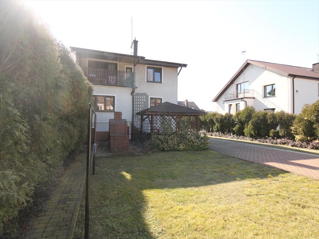 Dom bliźniak 198 m² z dużym garażem i potencjałem Sochaczew  198m2 Foto 1