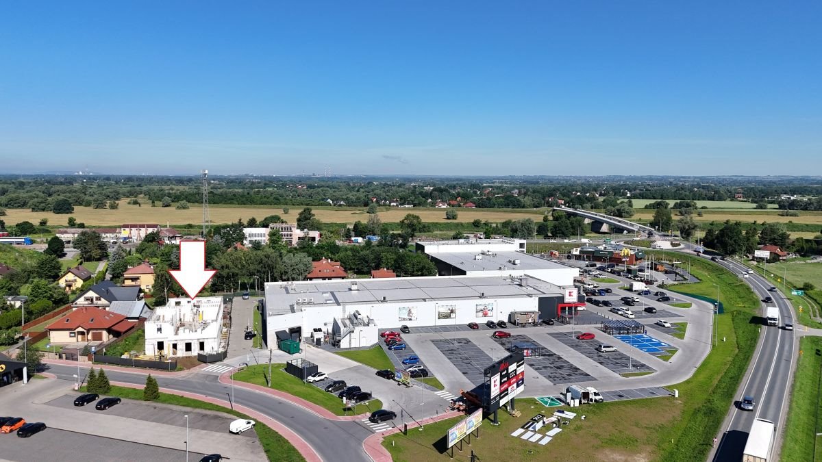 Nowoczesny lokal 221 m² w Niepołomicach - dostępny od września Niepołomice, Akacjowa  222m2 Foto 1