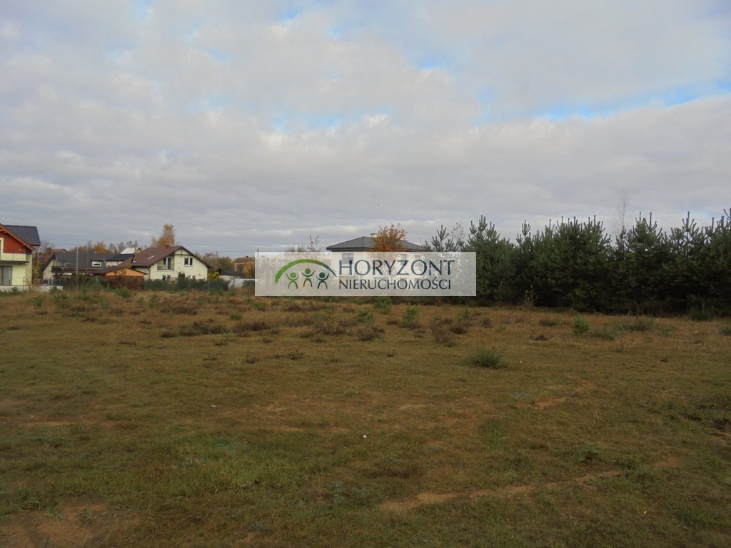 Działka 1000 m2 w Chwaszczynie – spokój i rozwój Chwaszczyno  1 000m2 Foto 1