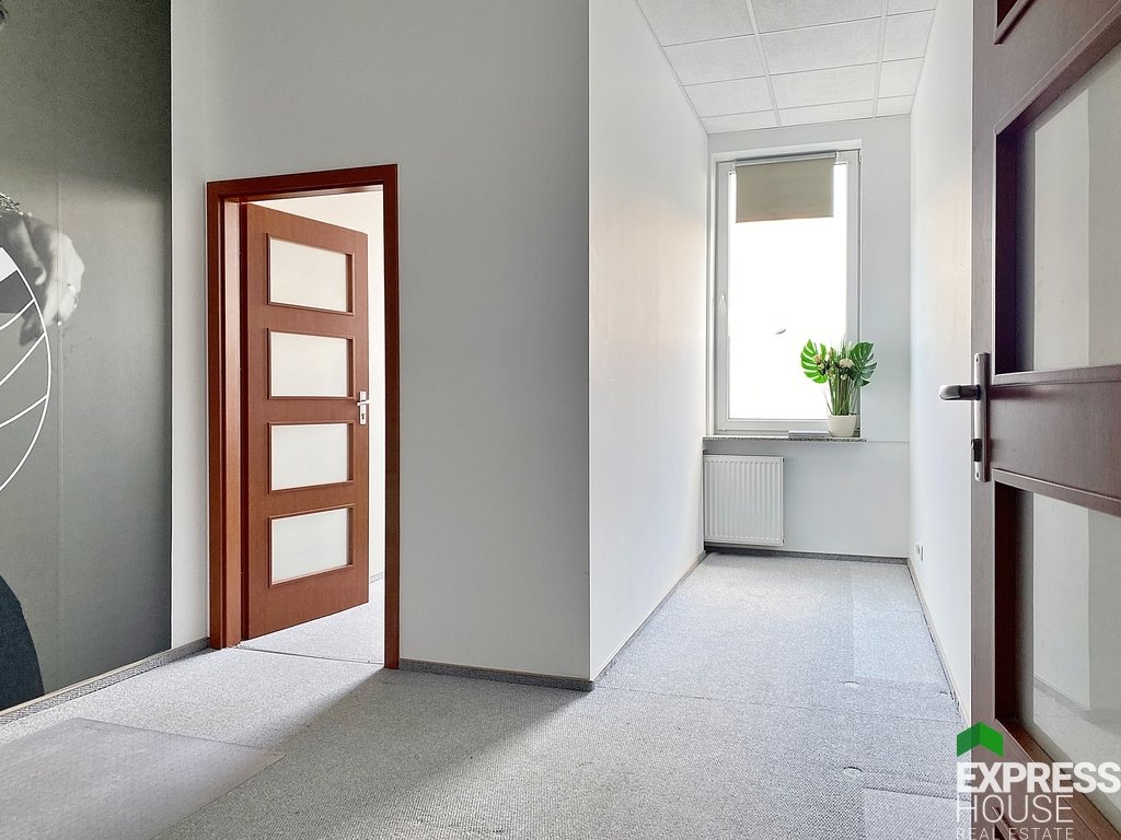 Lokal użytkowy na wynajem Lublin, Konstantynów, Skromna  49m2 Foto 1