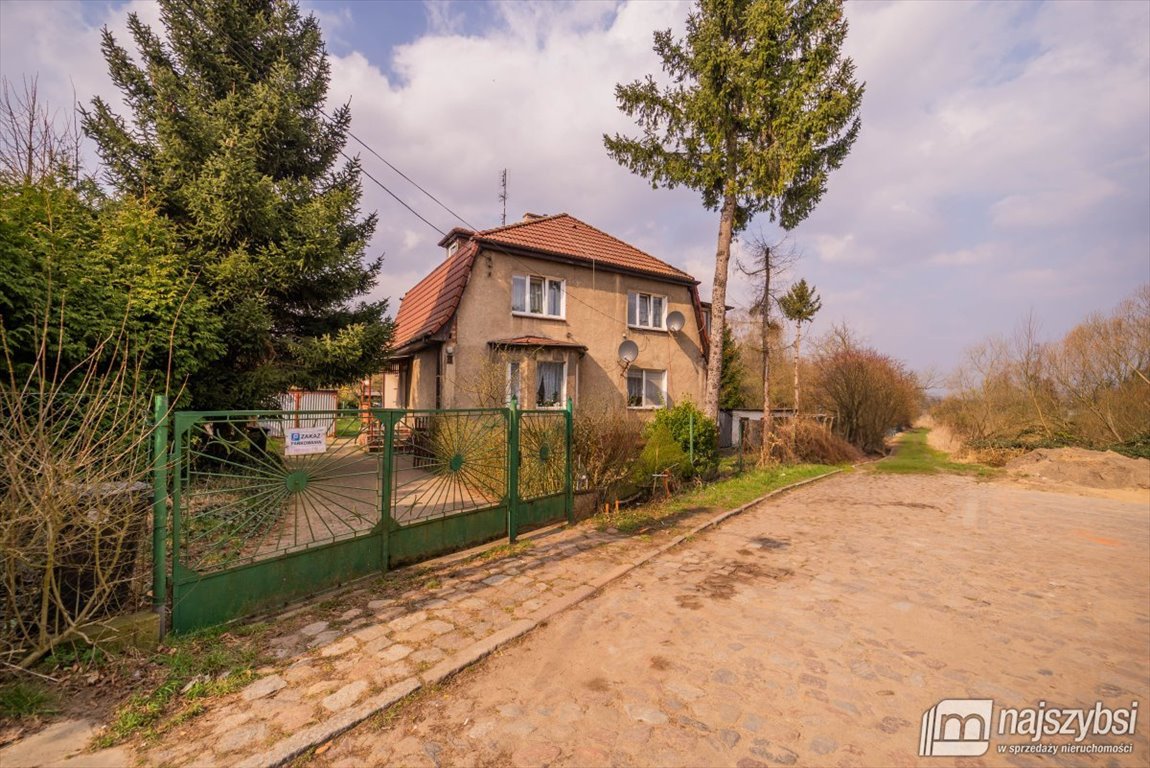 Dom z potencjałem w Skolwinie, 4 pokoje, garaż, 91 m2 Szczecin, Skolwin  91m2 Foto 1