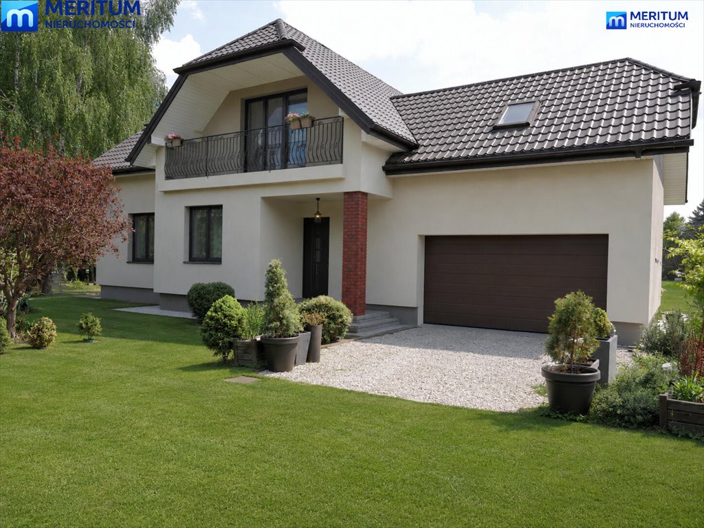 Dwupokoleniowy dom z dodatkiem 45 m2 i dużą działką Osowiec  195m2 Foto 1