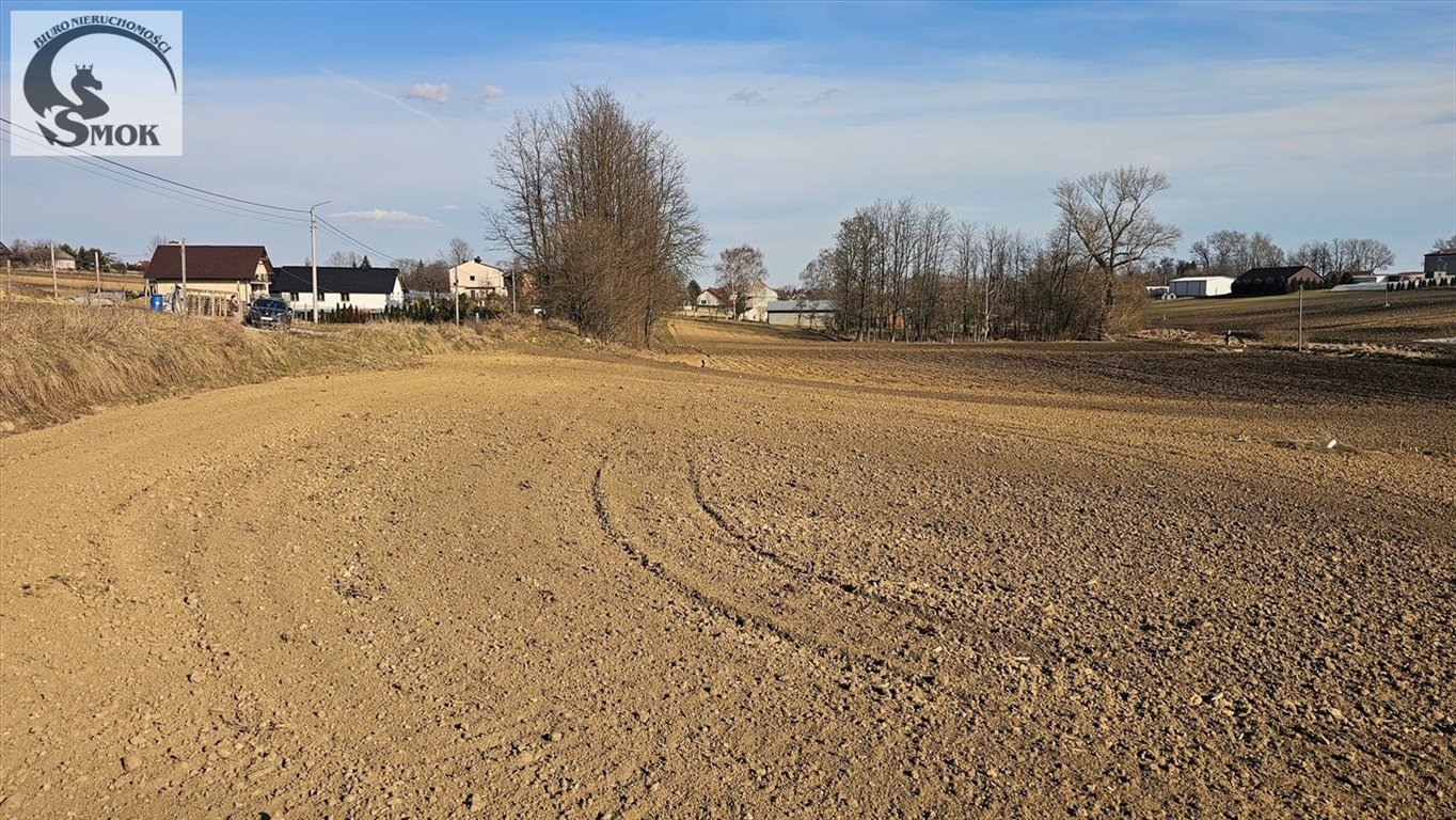 Działka 19 a z mediami - blisko centrum Posądzy Posądza  1 900m2 Foto 1
