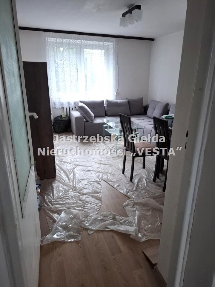 Mieszkanie dwupokojowe na sprzedaż Jastrzębie-Zdrój, Osiedle Przyjaźń, Moniuszki  45m2 Foto 4