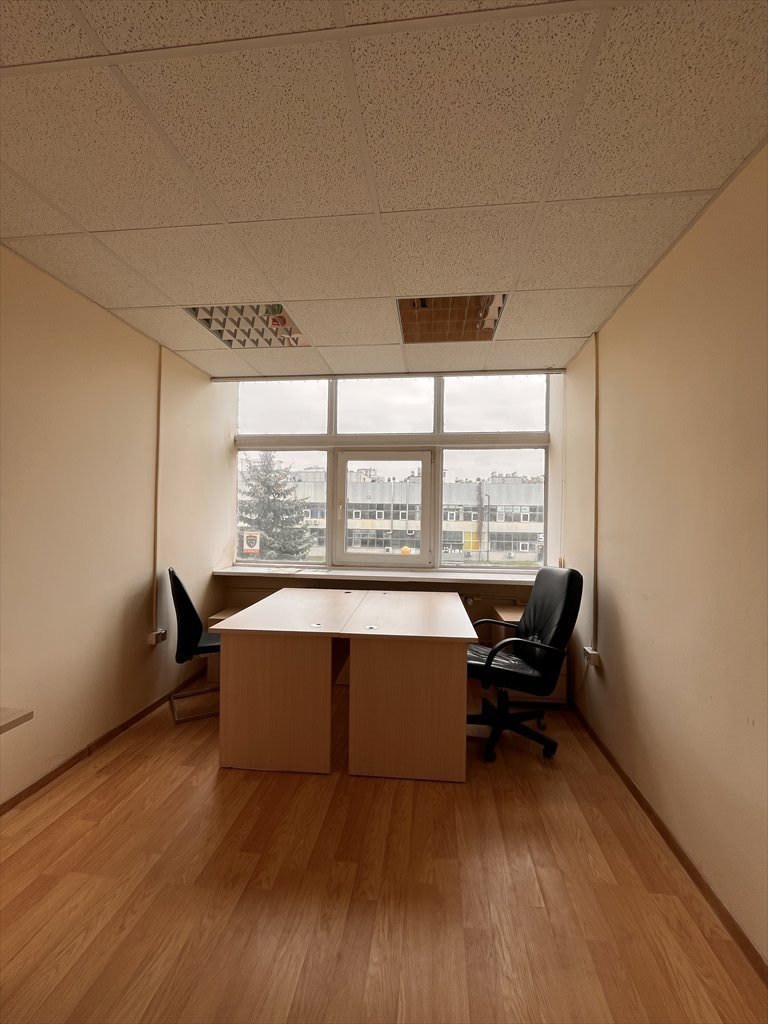 Atrakcyjny lokal biurowy 17,16 m2, umeblowany, niska cena Warszawa, Bielany, Wólczyńska 133  17m2 Foto 1