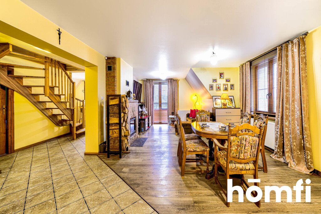 Mieszkanie czteropokojowe  na sprzedaż Miłki, Lipowa  149m2 Foto 1