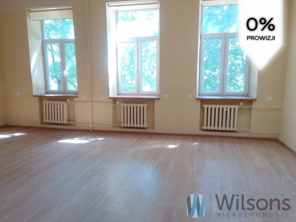 Lokal biurowo-usługowy 40 m² z parkingiem i dostępem 24h Radom, Romualda Traugutta  40m2 Foto 1