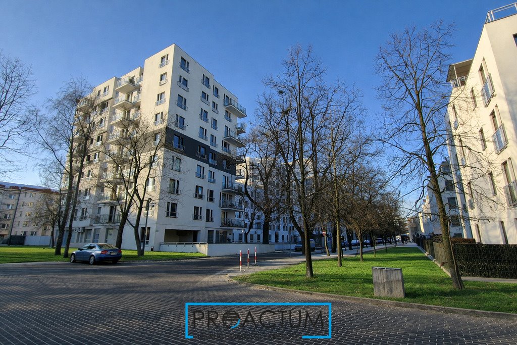 Garaż 11,5 m² w hali monitorowanej, od zaraz! Toruń, Władysława Broniewskiego  12m2 Foto 1