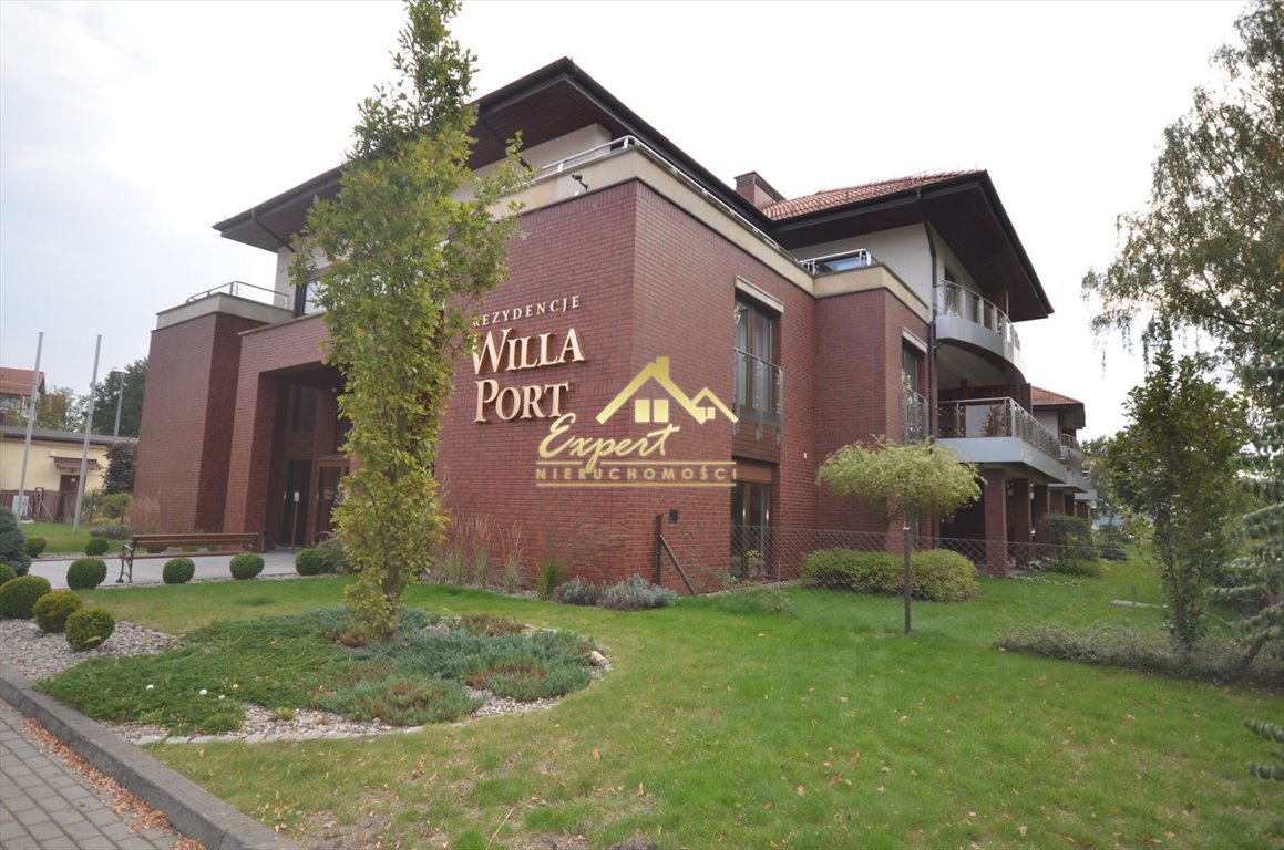 Nowoczesny apartament nad jeziorem w Willi Port Ostróda, Ostróda, Adama Mickiewicza  45m2 Foto 1