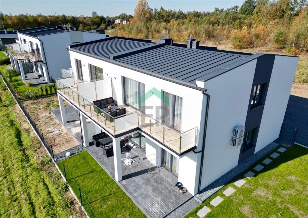 Mieszkanie czteropokojowe  na sprzedaż Częstochowa, Lisiniec  90m2 Foto 1