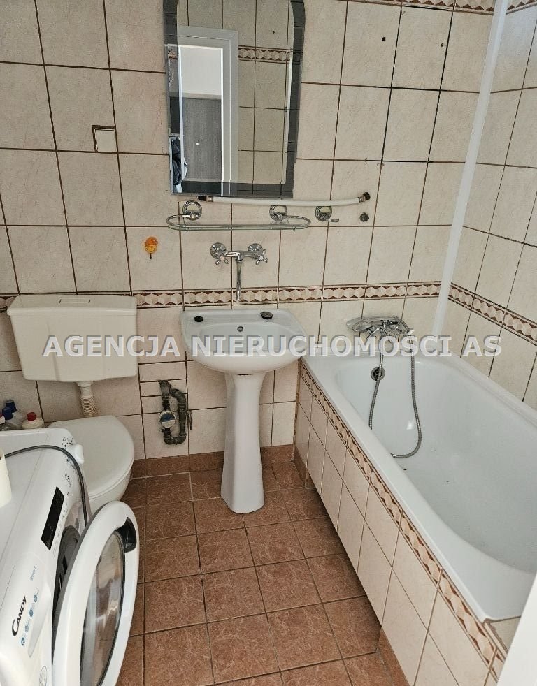 Mieszkanie dwupokojowe na sprzedaż Skawina  50m2 Foto 4