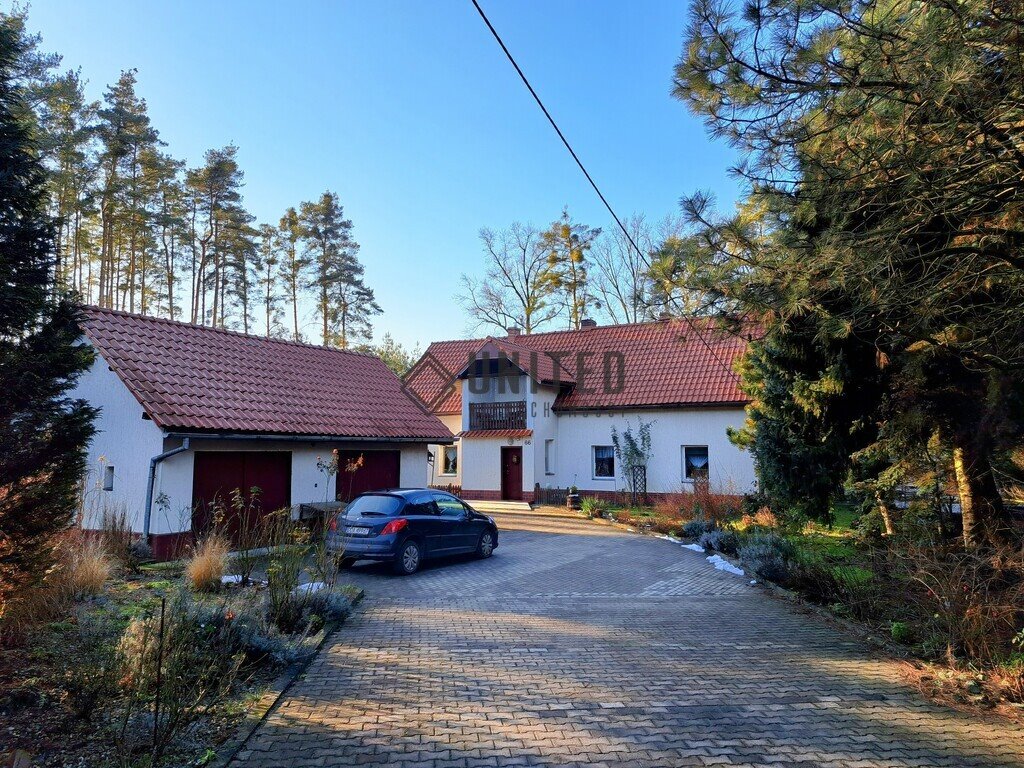 Dom z dużą działką i lasem, 7 pokoi, garaż Nowy Dwór, Wrocławska  204m2 Foto 1