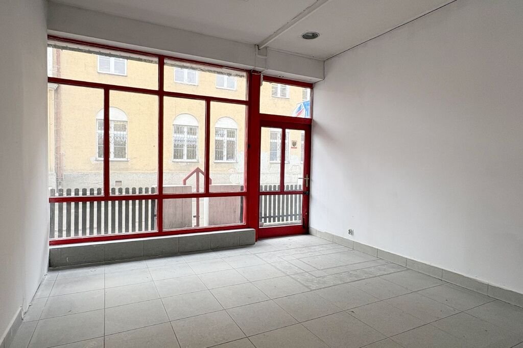 Lokal usługowy 16 m² przy rynku, wejście od ulicy Nowy Targ, Tadeusza Kościuszki  16m2 Foto 1