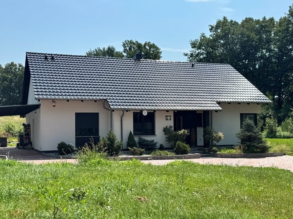 Na sprzedaż nowoczesny dom z prywatnym lasem 118 m² w Białogórze Białogórze  118m2 Foto 1