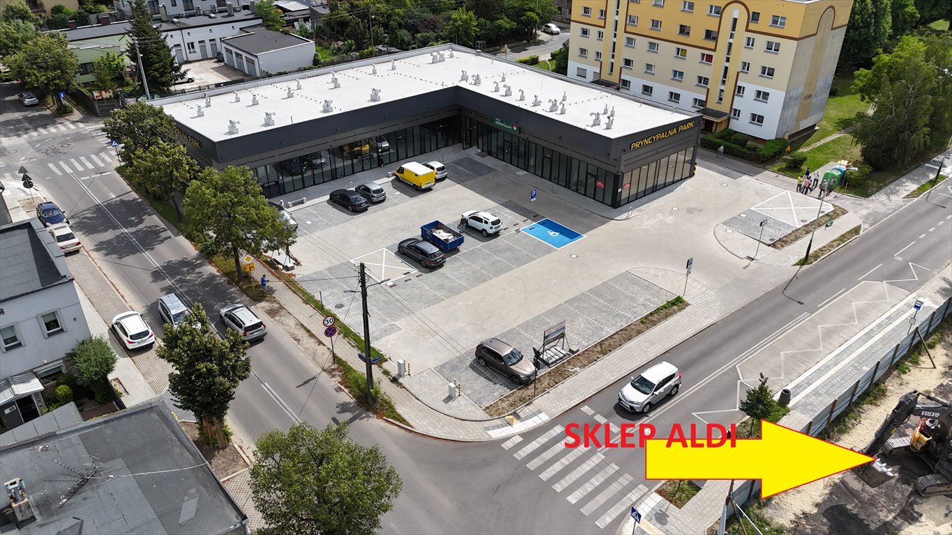 Nowoczesny lokal handlowo-usługowy 71 m2 z witrynami i parkingiem Łódź, Górna, Chojny, ul. Pryncypalna  70m2 Foto 1