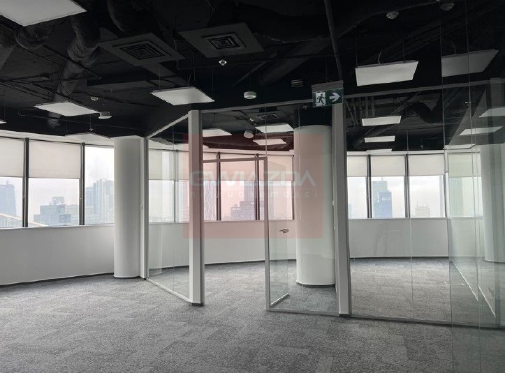 Nowoczesne biuro 220 m2 z widokiem na Warszawę, klimatyzacja Warszawa, Śródmieście  220m2 Foto 1