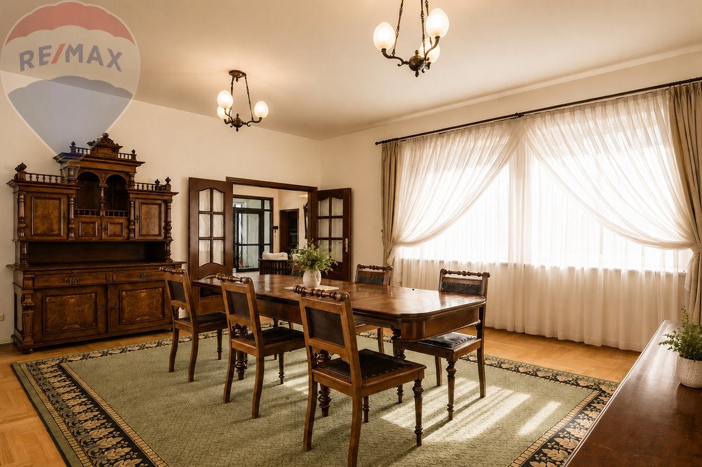 Rezydencja z krytym basenem - 537 m² - Sandomierz Sandomierz, Polna  538m2 Foto 1