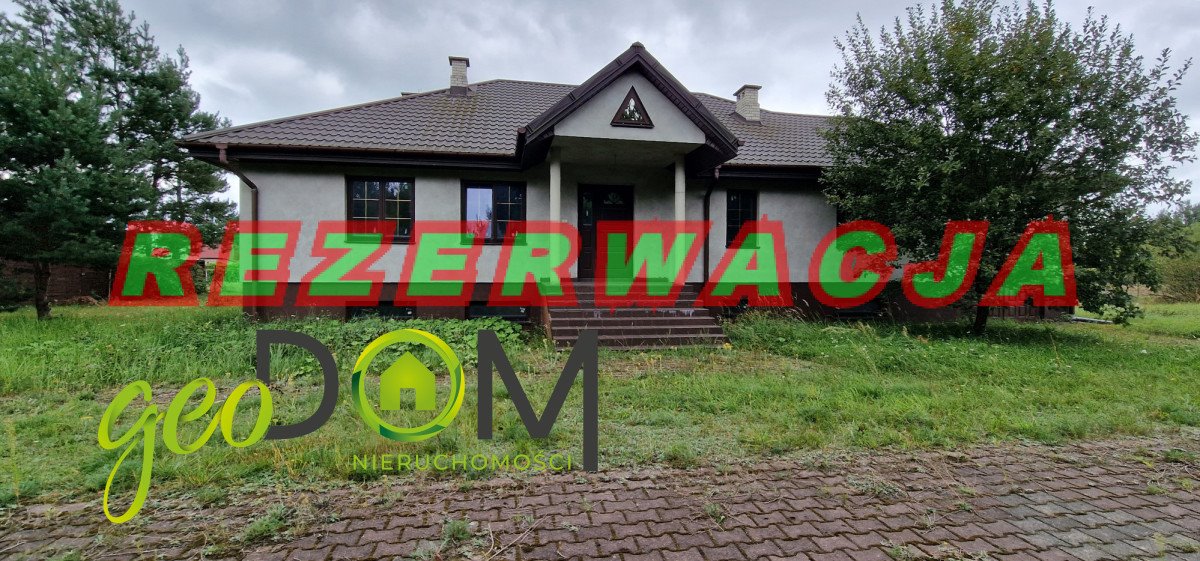 Urokliwy dom 335 m2 z dużym tarasem i piwnicą w Kodeniu Kodeń  335m2 Foto 1