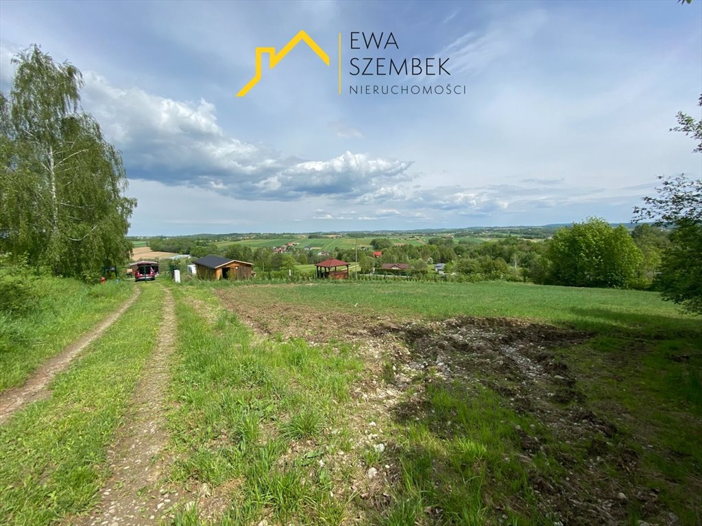 Zapraszam do obejrzenia działki 1743 m² w Czchowie z widokiem Czchów  1 743m2 Foto 1
