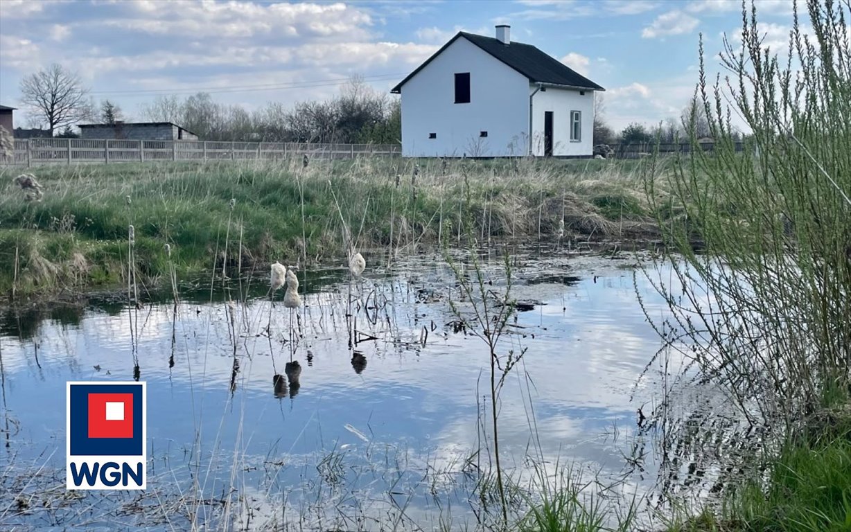 Na sprzedaż dom 42 m² na dużej działce 4300 m² w Ciężkowicach Ciężkowice, Ciężkowice  42m2 Foto 1