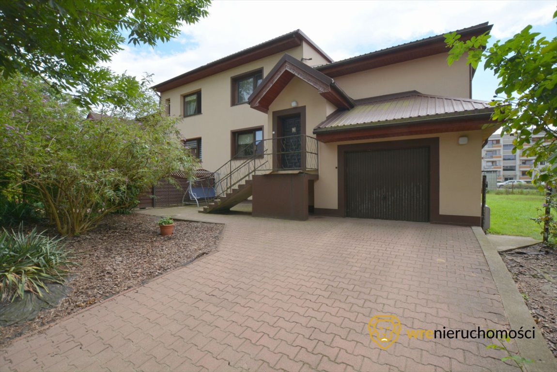 Przestronny dom dla firm na Maślicach z garażem i 5 pokojami Wrocław, Maślice, Maślicka  288m2 Foto 1