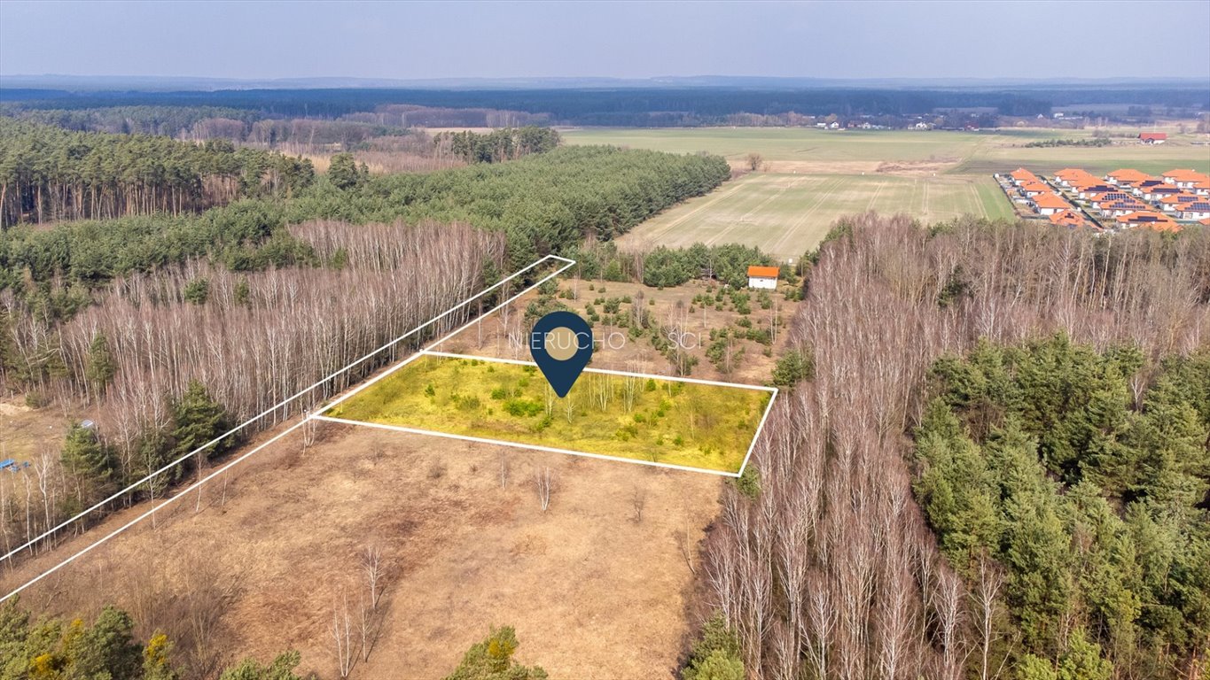 Unikatowa działka 3371 m² w Ostrowinie z mediami i lasem Ostrowina  3 371m2 Foto 1