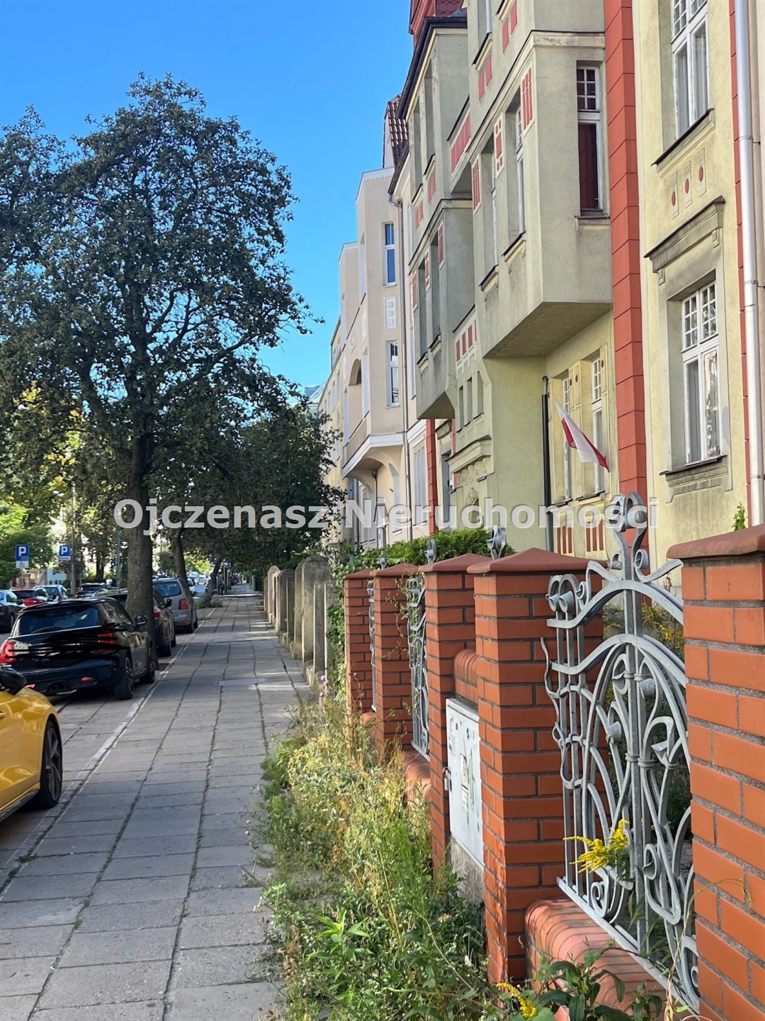 Na sprzedaż unikalny dom w centrum Bydgoszczy z własnym parkingiem Bydgoszcz, Centrum  900m2 Foto 1