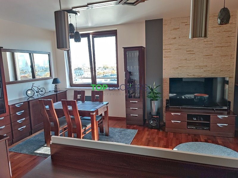 Nowoczesne 3-pokojowe mieszkanie z loggią i widokiem na centrum Warszawa, Śródmieście Muranów, Inflancka  70m2 Foto 1