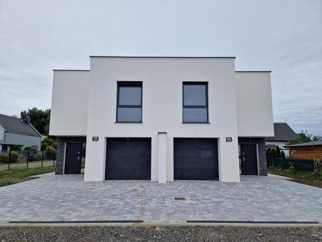 Zapraszam nowoczesny bliźniak 130 m² z garażem i ogrodem Opole, Chmielowice, Dereniowa  131m2 Foto 1