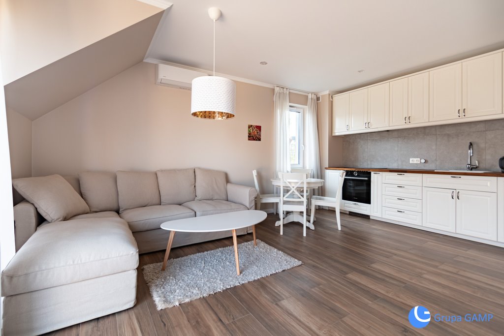 Mieszkanie czteropokojowe  na wynajem Modlnica, Wierzbowa  85m2 Foto 1