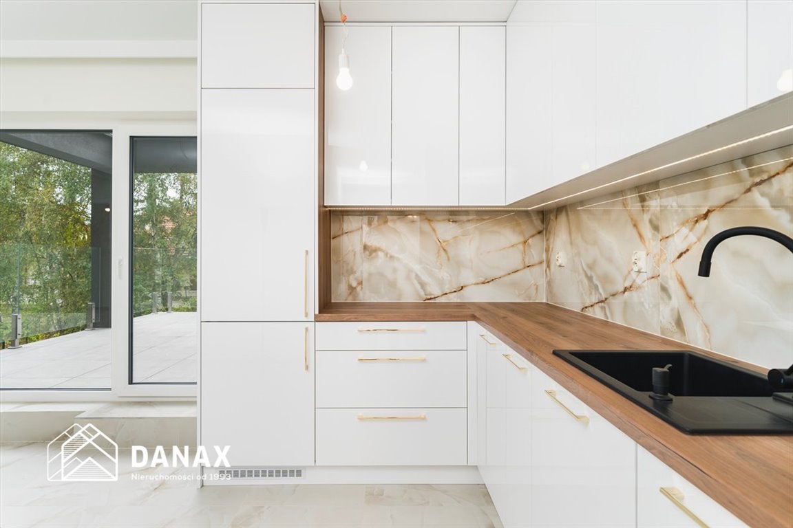 Mieszkanie dwupokojowe na sprzedaż Wieliczka  41m2 Foto 1